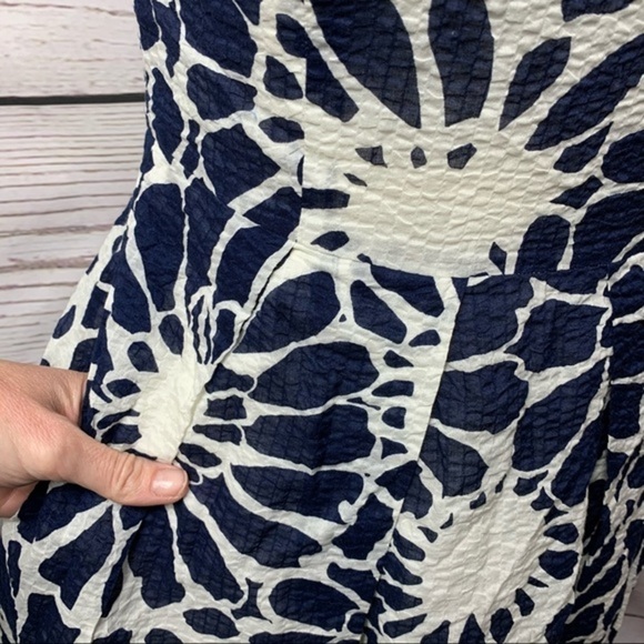 Fabletics Mckinny Tee - Picture 6 of 7